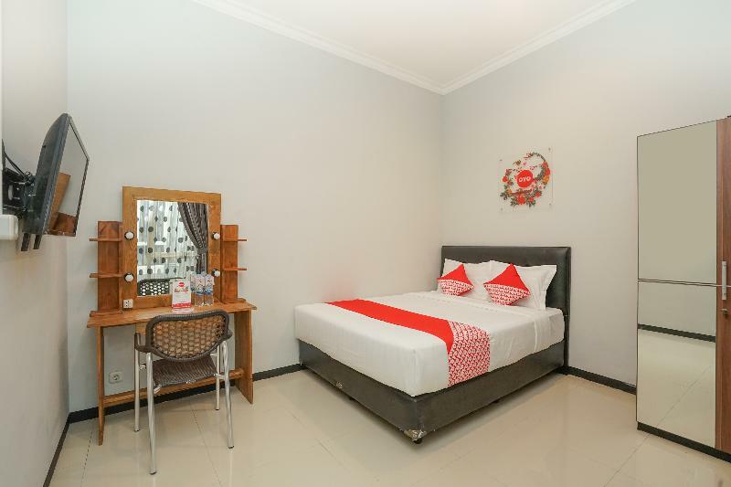 เรดดอร์ซ เนียร์ ซูราบายา ซู Hotel สุราบายา ภายนอก รูปภาพ